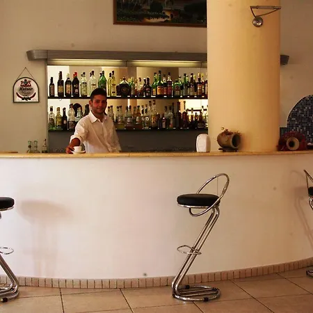 Eolo 3* Capo Vaticano